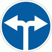 Дорожный знак 4.6 Движение направо и налево 600 мм